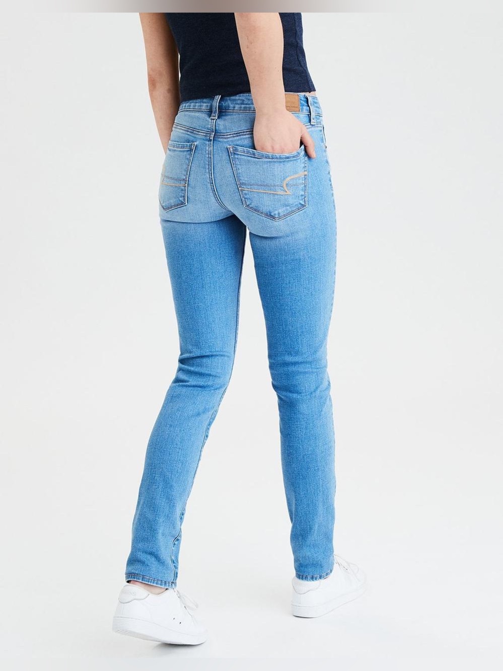 AEO Light Blue Wash Normcore Y2K High Rise Stretch Denim 8R EUC Pockets Baddie